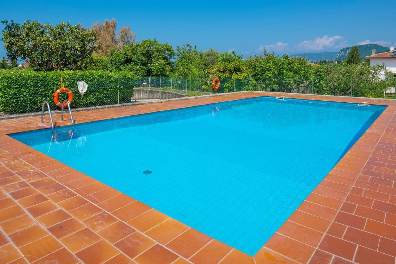 Appartamento Alice Pool Bardolino Dış mekan fotoğraf
